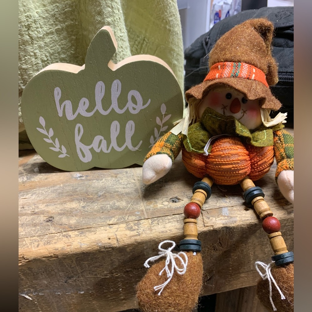 Fall Decor - Picture 3 of 5